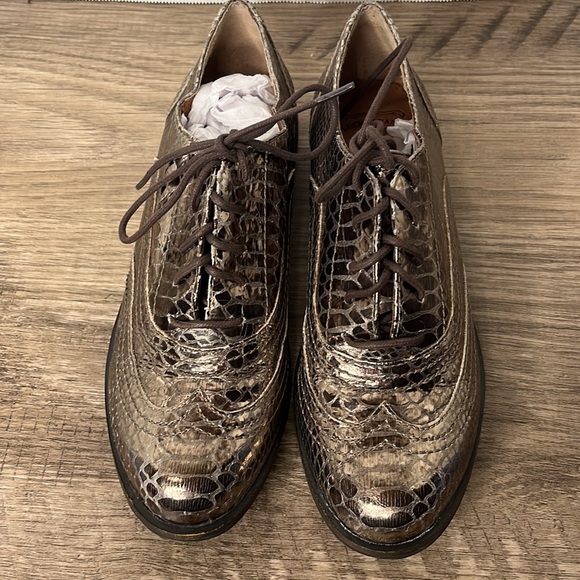 Lucky Brand Bronze Metallic Faux Crocodile Oxfords Size 7M GUC - Picture 3 of 8